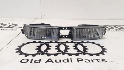 NUOVO set fendinebbia destro + sinistro bianco Audi 100 C4 fendinebbia 4A0941699 - Immagine 1 di 4