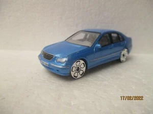 REALTOY MERCEDES CLASE C 1/57 sin embalaje 7,5 cm de largo - Imagen 1 de 6