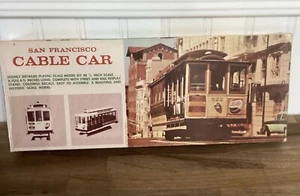 HAWK 1967 San Francisco Cable Car Model Kit No. 517 - Picture 1 of 8