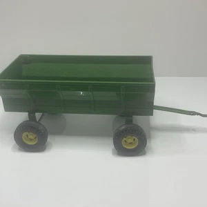 Toy John Deere Ertl Barge Plastic Wagon Trailer - Picture 1 of 11