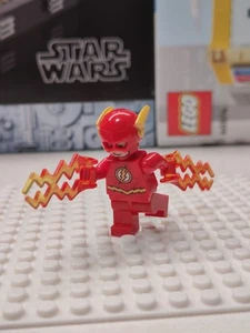 NEW DC Super Heroes The Flash with Speed Force fx Custom Lego Minifigure 76026 - Picture 1 of 3