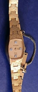 Armbanduhr 1985 Wittnauer Damen Edelstahl 4 Steine selten pfirsichfarbenes Zifferblatt - Bild 1 von 8
