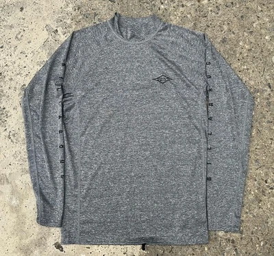 Billabong UPF 50+ Performance Fit Men’s Surf Spellout Shirt XL Grey - Image 1 of 4