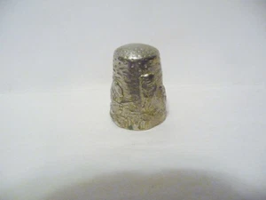 FINGERHUT VINTAGE ZINN TOTTER ESSEN FISCHE IN HI-RELIEF - Bild 1 von 5