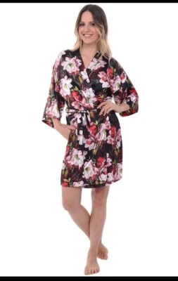 Новый с Ярлыками Alexandra De La Rosa атласный цветочный халат - Изображение 1 из 3