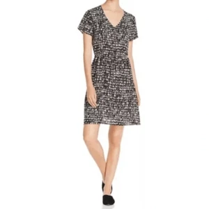 Eileen Fisher Seraglio Women's Size Small Black Abstract V-Neck Tie Waist Dress - Picture 1 of 10