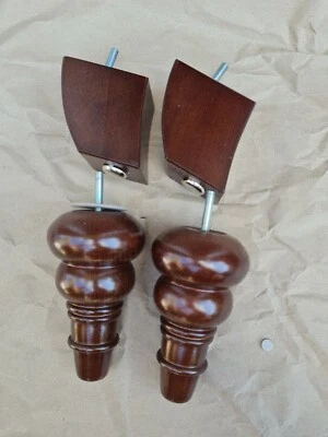 Juego de 4 patas/pies de sofá Hertford castaño roble reposapiés muebles Foto 1 de 2