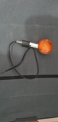 Intermitente Suzuki Intruder - Imagen 1 de 3