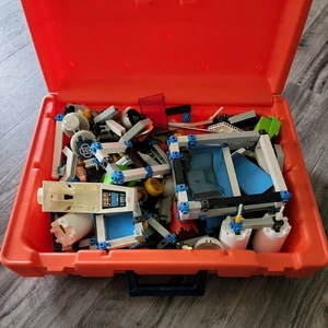 Construx Fisher-Price étui orange avec pièces jouets mixtes - Photo 1/2