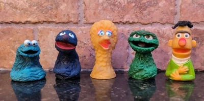 Lote De 5 Figuras De Juguete De Marionetas De De Dedo De Plaza Sésamo De Colección Años 70 Hong Kong Foto 1 de 4