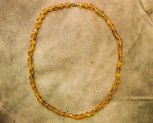 Halskette ~Glasperlen transparent orangerot~; Gesamtlänge 63 cm, 1-reihig - Bild 1 von 9