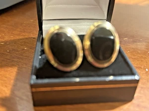 DESIGNER MANSCHETTENKNÖPFE GOLD GEFÜLLT MIT ONYX EINSÄTZEN - Bild 1 von 5