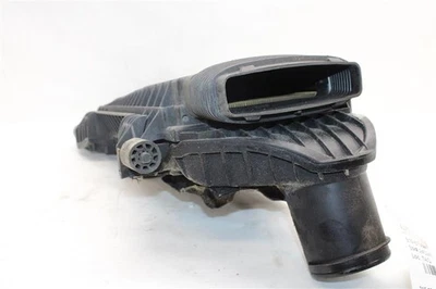 Used Air Cleaner Assembly fits: 2014 Mercedes-benz Mercedes e-class 251 Type R35 Foto 1 de 4