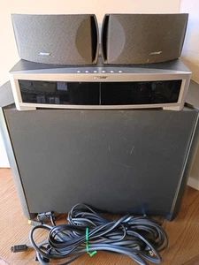 BOSE AV3-2-1 Series II Media Center & PS3-2-1 II Powered Speaker System W/Cords - Picture 1 of 5