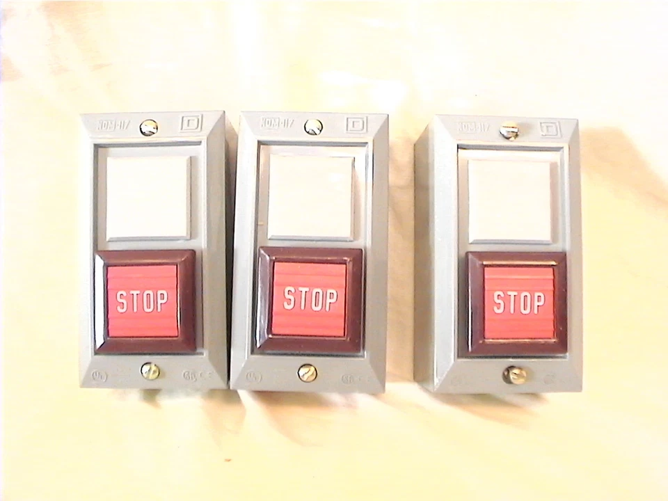 3 NEW SQUARE D CONTROL STATION STOP BUTTON 9001BG103 1 MOMENTARY STOP P. B. - Image 1 of 1