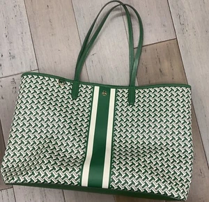 Precioso bolso grande Tory Burch verde blanco y dorado - Imagen 1 de 5