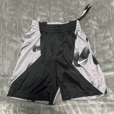 Pantalones Cortos de Baloncesto Nike Dri-Fit Niños Jóvenes Negros/Grises Talla Pequeña Con Bolsillos Foto 1 de 4