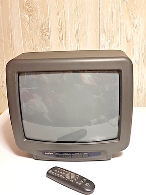 Retro Orion 13" Color Television In Original Box- TV1334 - Image 1 of 4