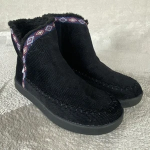 Sanuk Nice Bootah Ankle Boots Womens Size 7.5 Black  Corduroy Faux Fur Lined NEW - Picture 1 of 11