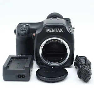 Pentax 645D 40.0MP Digital Camera(Shutter Count:23447)[ Near Mint ] - Picture 1 of 9