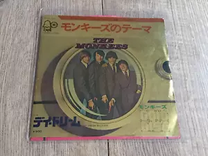 THE MONKEES - MONKEES THEME 7" 1973 JAPAN BELL RECORDS - Picture 1 of 7