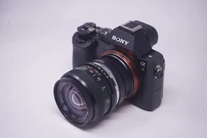 SONY E MOUNT ADAPTED 28MM F/2 Vivitar WIDE PRIME LENS ALL A7 NEX,A6000 - Picture 1 of 15