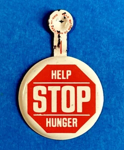 Vintage 1970s CROP 'Help STOP Hunger' Badge / Part of 'Global Village' Movement - Bild 1 von 2