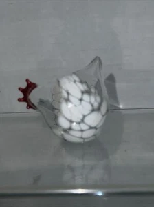 Hen Chicken tiny Glass Figurine Handblown Hand Painted Home Decor 1” - Picture 1 of 9