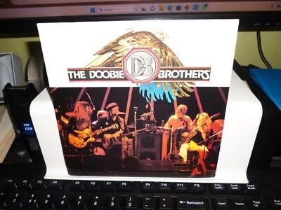 THE DOOBIE BROTHERS.  " LITTLE DARLING (I NEED YOU) "  7" SINGLE. UK 1977 P/S.NM - Image 1 of 4