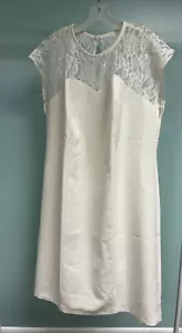 Vestido de Boda de Colección Talla 20W Mangas Cortas Marfil con Encaje Floral Prenda para el torso Hecho en EE. UU. - Imagen 1 de 5