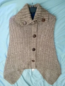 Acrylic Poncho Marled Yarn With Big Buttons Brown - New! - Picture 1 of 11