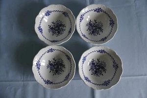 Meakin Dresden Blue 6-1/2" soup cereal bowl Ironstone England set of 4 china GUC - Picture 1 of 11