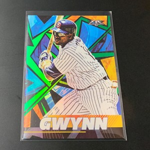 2021 Topps Fire Tony Gwynn #162 Green Parallel 199/199