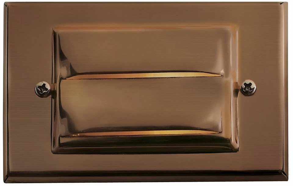 Luz LED de cubierta de bronce mate Hinkley Hardy Island Foto 1 de 1