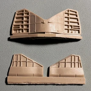 PAVLA MODELS U48024 - F9F-2 FUSELAGE FLAPS (TRUMPETER) - 1/48 RESIN - Foto 1 di 2