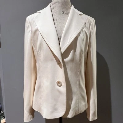 Abrigo Mujer Seda Ann Taylor Talla 16 Color Marfil en Excelente Estado Foto 1 de 4