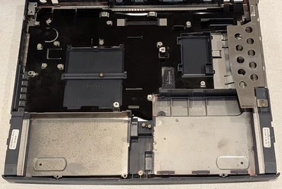 Estuche chasis inferior para portátil Sony Vaio serie FXA Foto 1 de 4