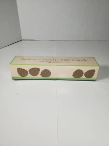 Vintage AVON Kiefernkerzen mit Halter Urlaub Weihnachten Kiefernduft NEU - Bild 1 von 4