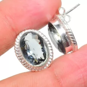 Alexandrite Gemstone Handmade 925 Sterling Silver Jewelry Stud Earring Sz 0.75" - Picture 1 of 1