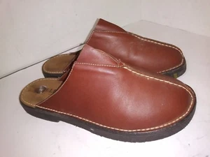 LL Bean Brown Leather Clogs Sandals Slide On Womens Size 9 B - Picture 1 of 10