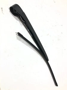 SKODA RAPID 2014 SPACEBACK REAR WINDSCREEN WIPER ARM & BLADE  5JJ955707 /2012-19 - Picture 1 of 7
