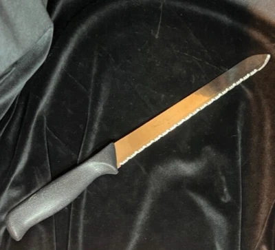 "Cuchillo de pan dentado Pampered Chef 9"" vintage 1995" Foto 1 de 2