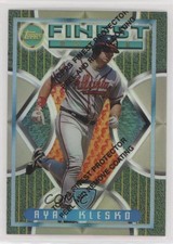 1995 Topps Finest Refractors Ryan Klesko #8