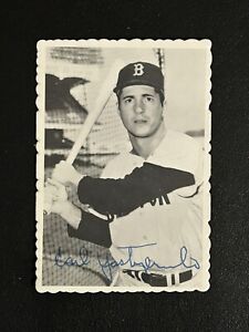 1969 Topps Deckle Edge #4 Carl Yastrzemski Boston Red Sox Baseball Card