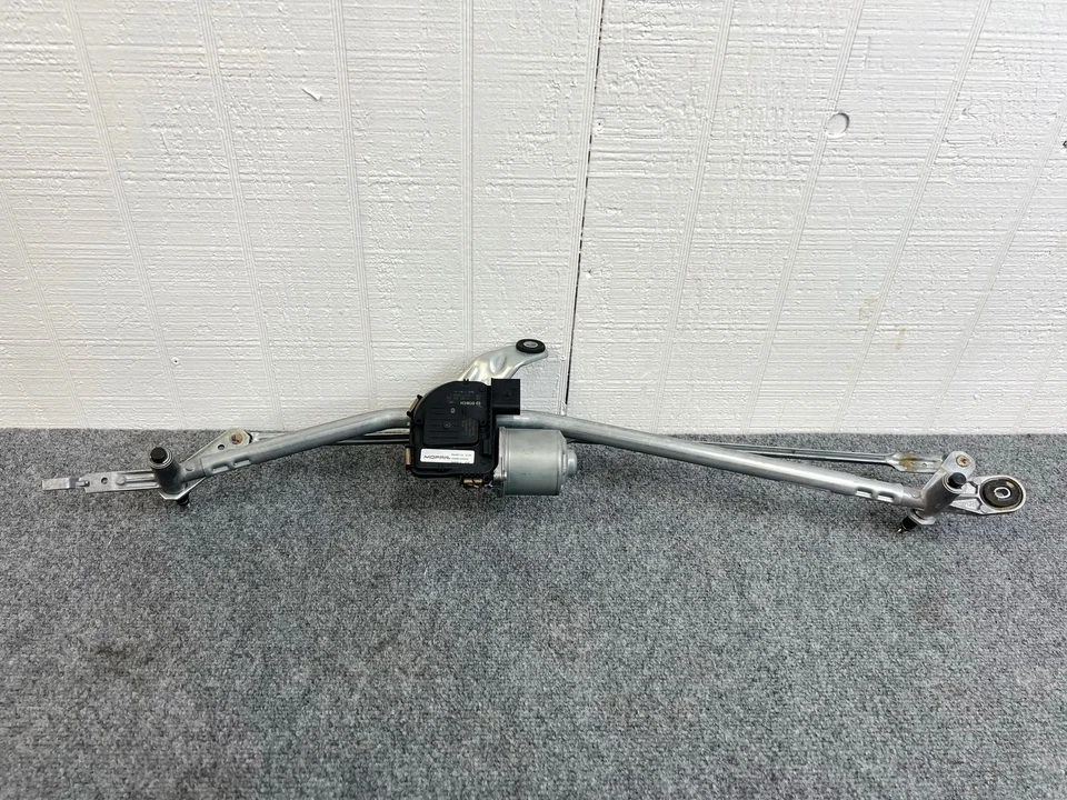 22-25 JEEP WAGONEER FRONT WINDSHIELD WIPER CONTROL MOTOR LINKAGE OEM - Image 1 of 4