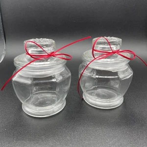 Lot of 2 Small Clear Glass Vintage Jars with Lids - Picture 1 of 11