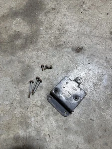 Jeep Cherokee XJ 97-01 ECU/Computer Mounting Hardware Set OEM (SP01) - Picture 1 of 3