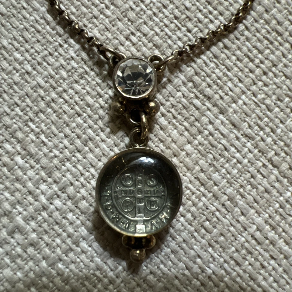 Collar VSA Vírgenes Santos y Ángeles San Benito Magdelena Cristal Oro Antiguo Foto 1 de 4