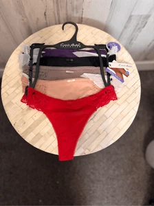Carrie Amber Intimates panty set of 5 size small - Picture 1 of 6