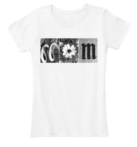 MOM T-Shirt: Alphabet Photography Size Small, White - Picture 1 of 2
